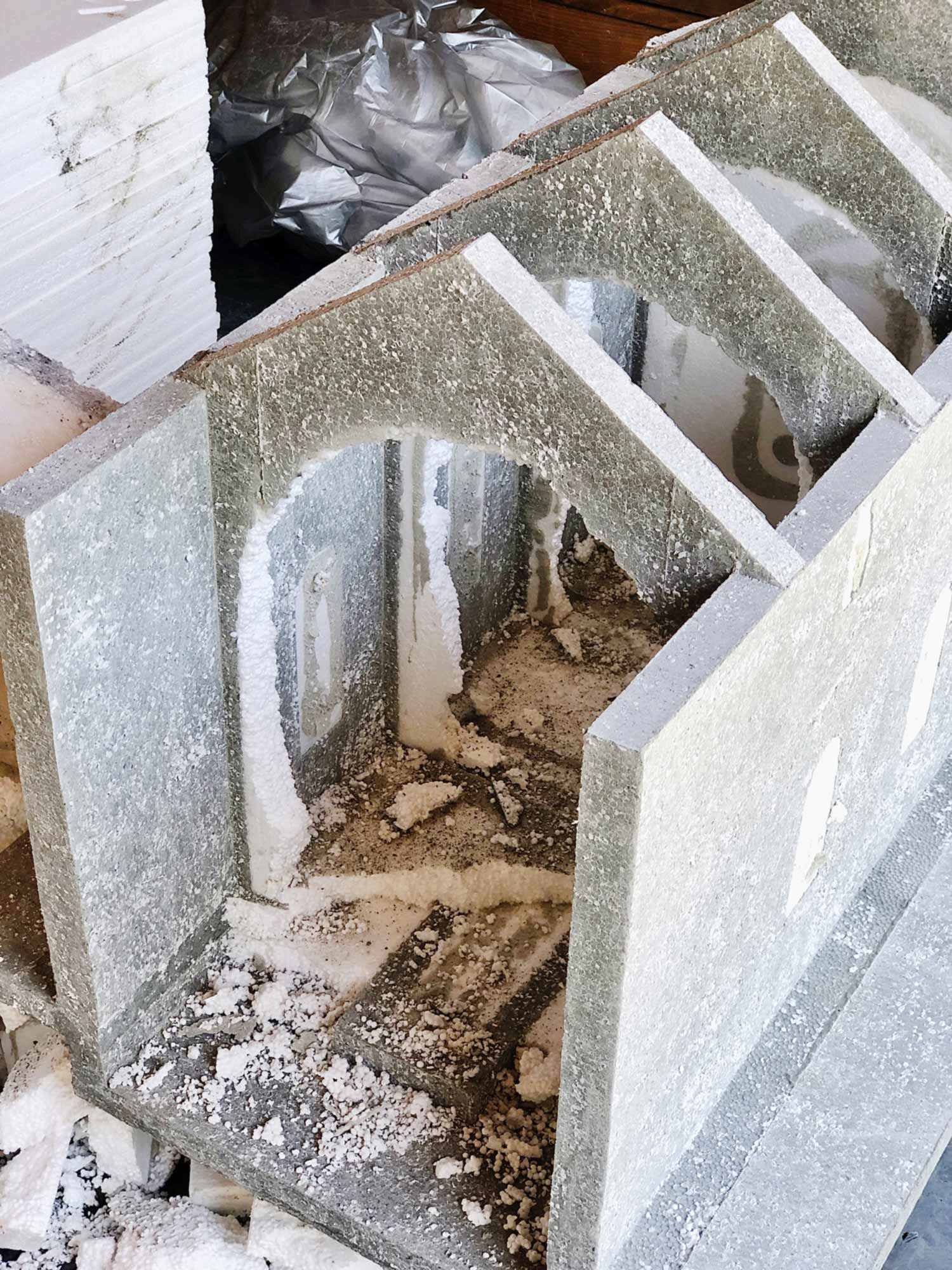 mattia listowski residence sziegetmonostor symposium of concrete beton sculpture photographie recherche memento IV budapest hongrie 2022