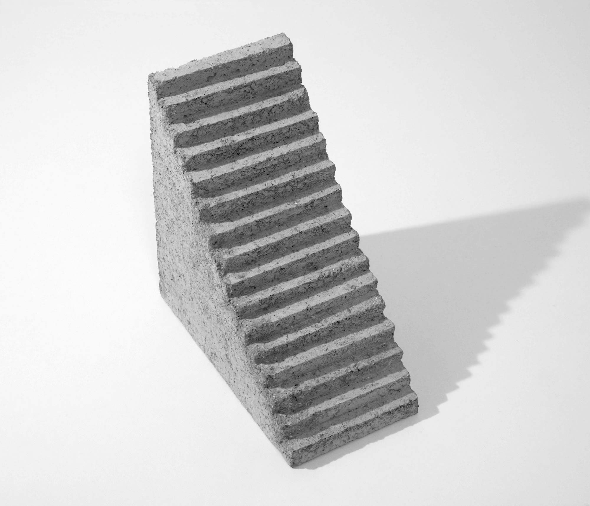 mattia listowski art design objet décoration sculpture béton moulage micro architecture maquette escalier édition limitée numérotée signée paris bruxelles 2019