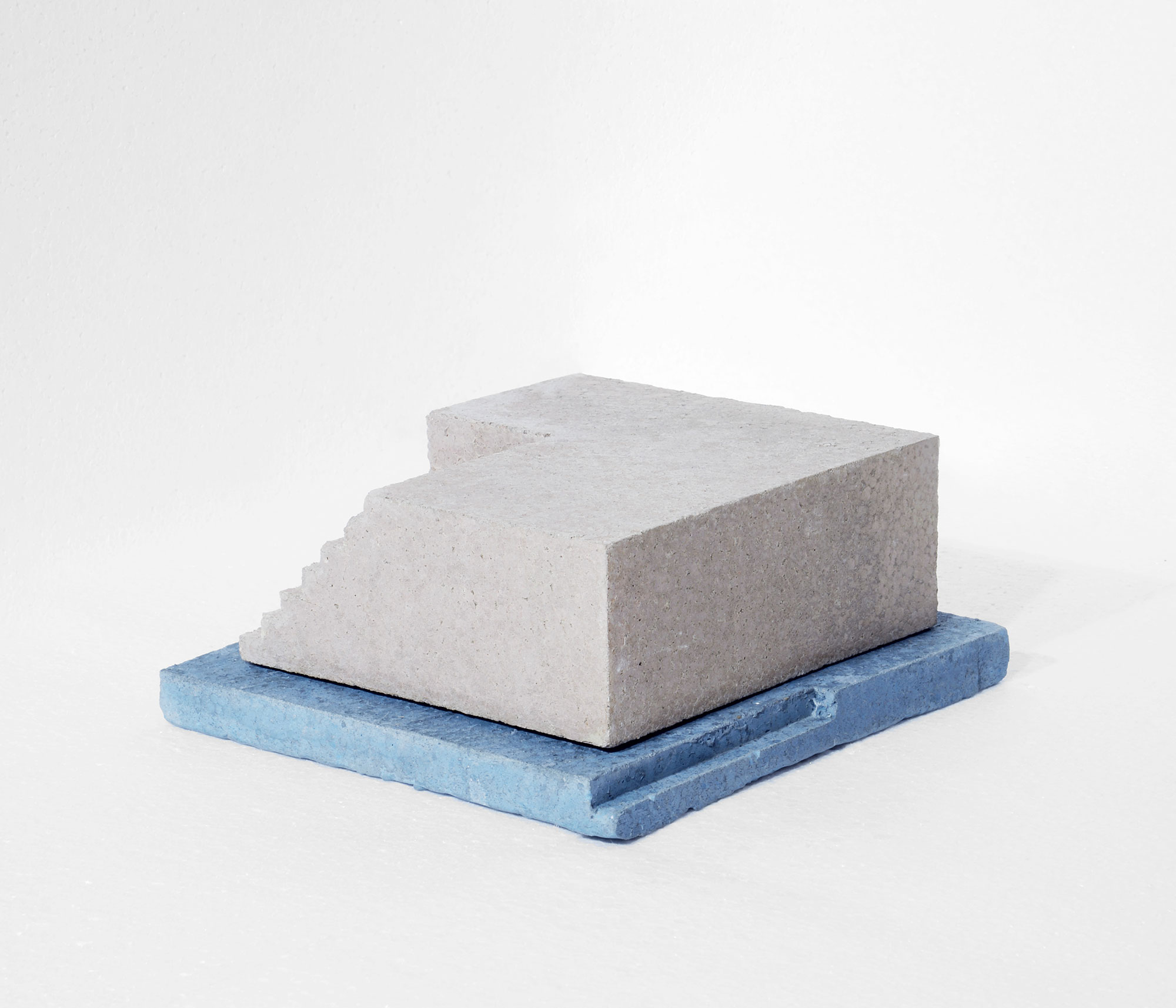 mattia listowski art design objet décoration sculpture béton moulage micro architecture maquette ruine diorama escalier estrade droite édition limitée numérotée signée paris bruxelles 2022