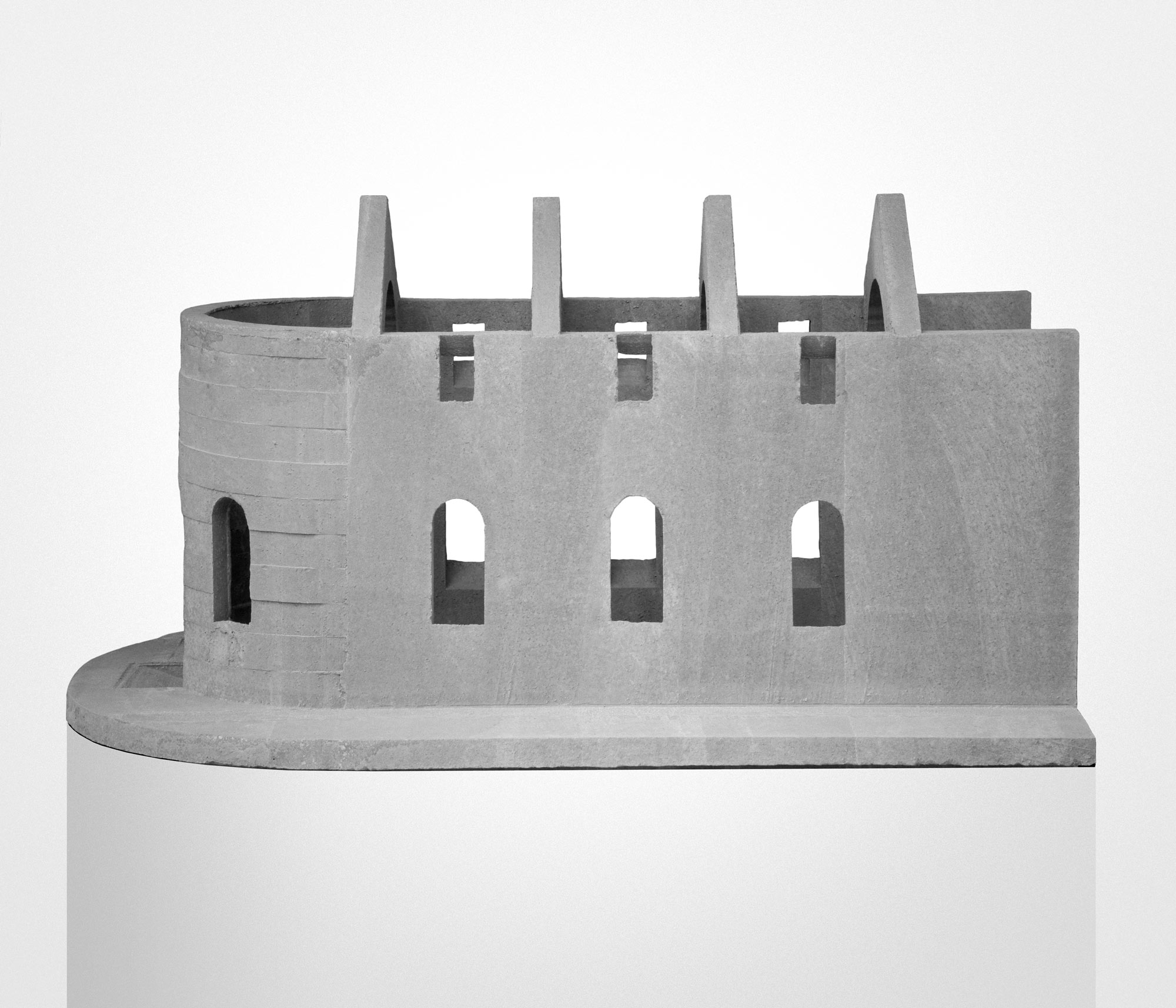 mattia listowski art design objet décoration sculpture béton moulage architecture maquette chapelle église cathédrale bassin décor memento IV édition limitée numérotée signée paris bruxelles 2022