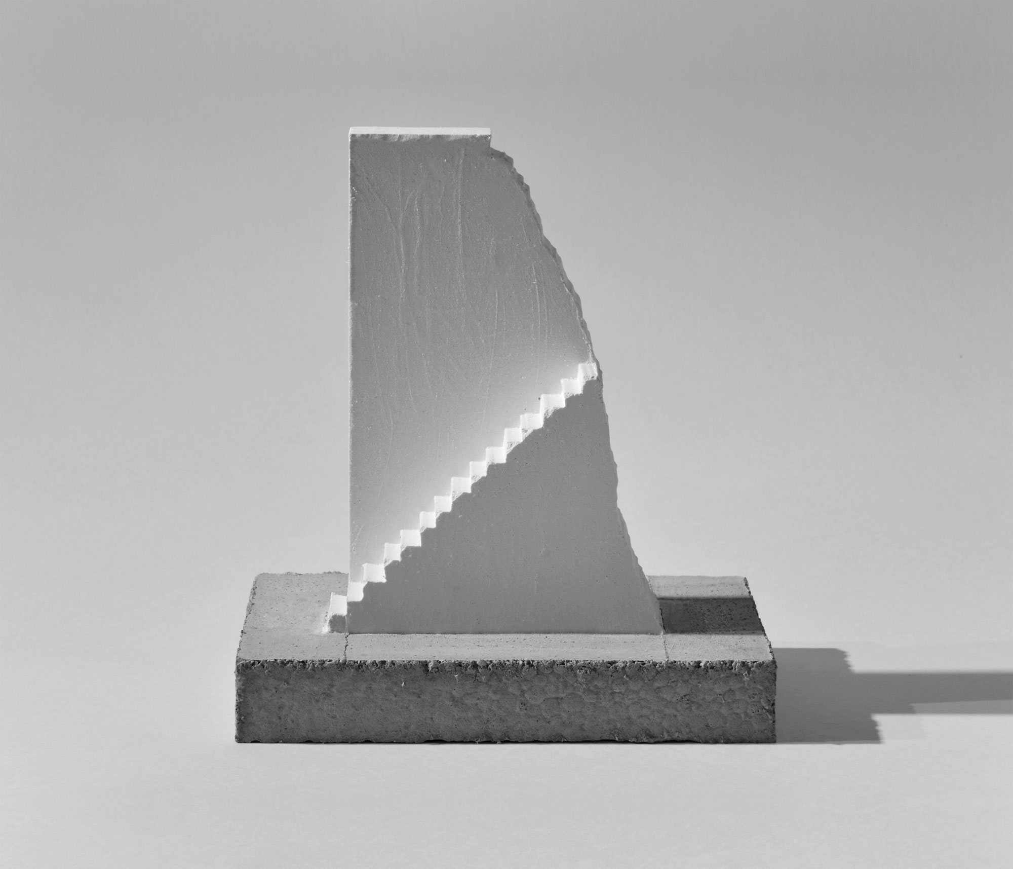 mattia listowski art design objet décoration sculpture béton plâtre moulage micro architecture maquette mur édition limitée numérotée signée paris bruxelles 2025