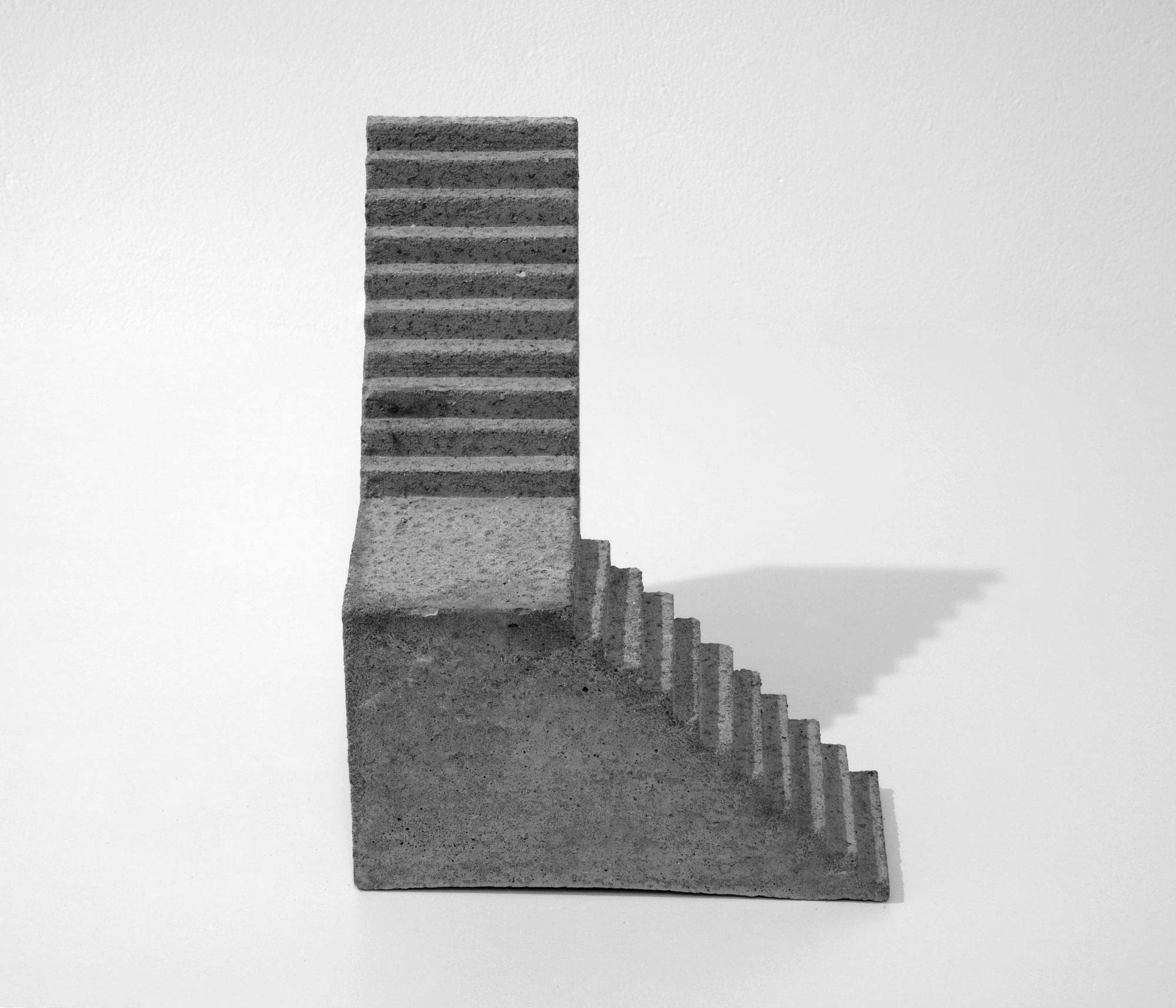 mattia listowski art design objet décoration sculpture béton moulage micro architecture maquette escalier double droite édition limitée numérotée signée paris bruxelles 2019