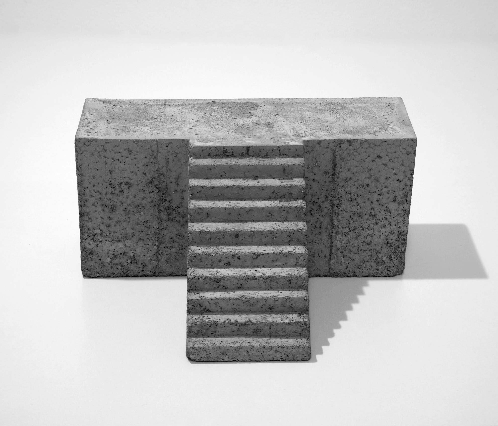 mattia listowski art design objet décoration sculpture béton moulage micro architecture maquette escalier estrade édition limitée numérotée signée paris bruxelles 2020