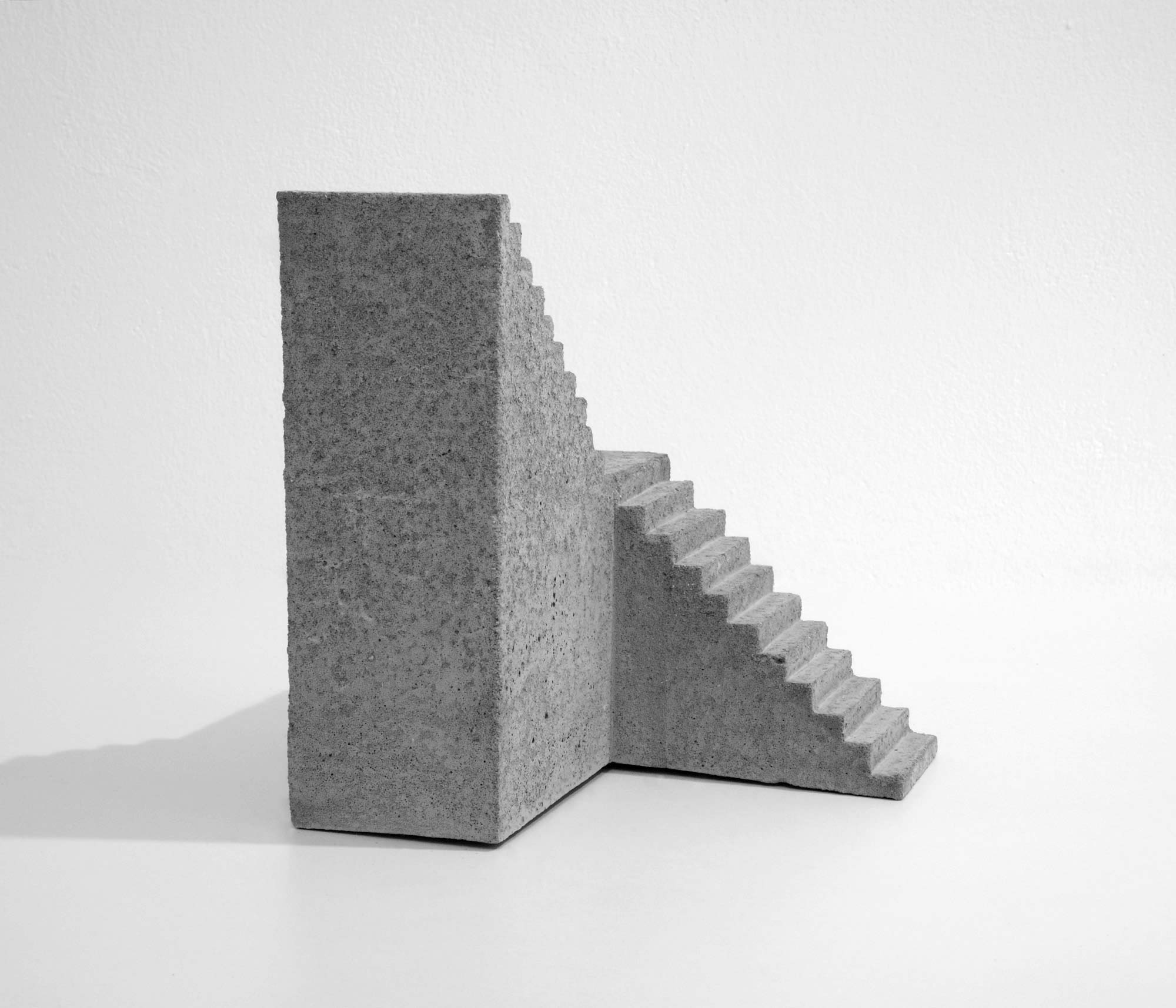 mattia listowski art design objet décoration sculpture béton moulage micro architecture maquette escalier double gauche édition limitée numérotée signée paris bruxelles 2021