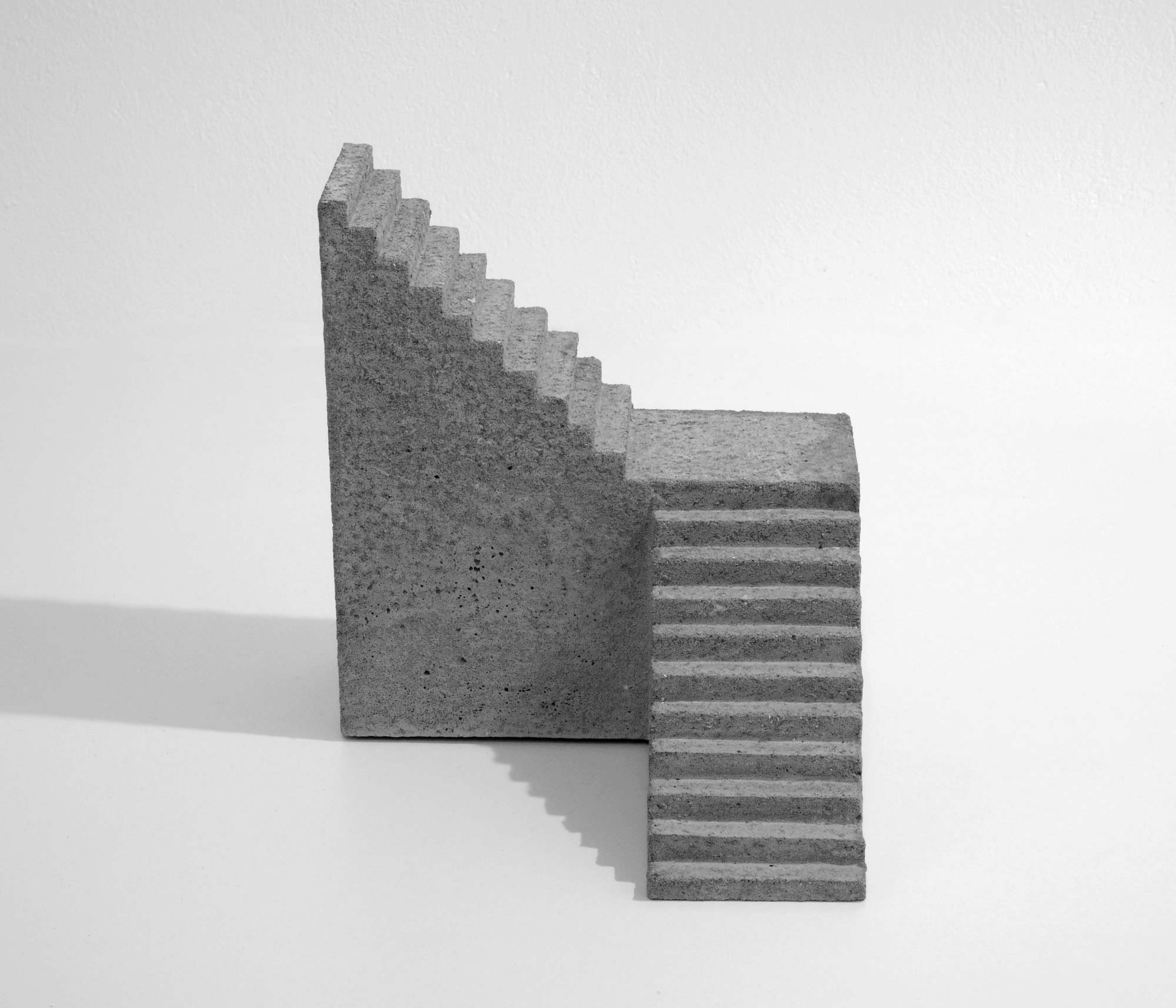 mattia listowski art design objet décoration sculpture béton moulage micro architecture maquette escalier double gauche édition limitée numérotée signée paris bruxelles 2021