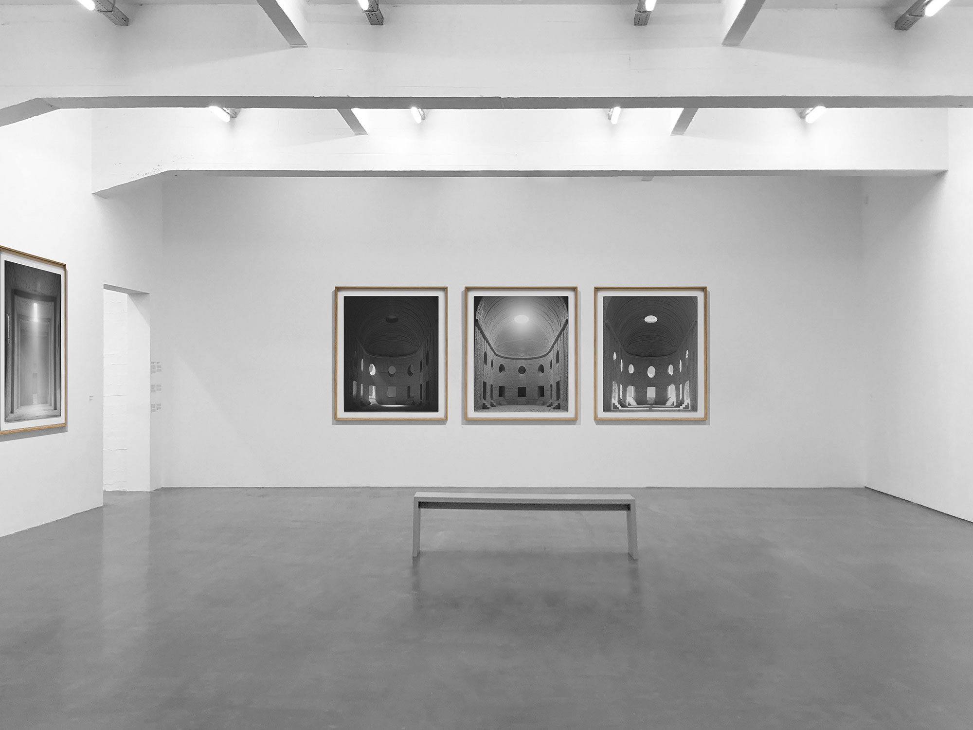 mattia listowski art design objet décoration memento photographie mise en scène sculpture béton édition limitée numérotée signée paris bruxelles 2021