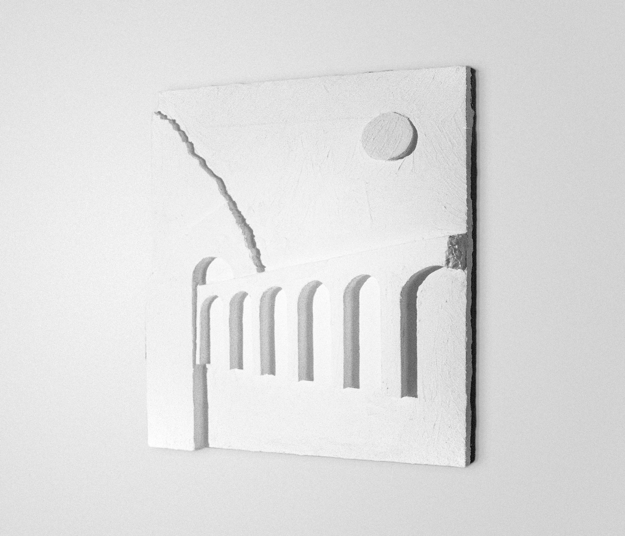 mattia listowski art sculpture peinture dessin perspective technique mixte plâtre relief 13 oeuvre unique signée paris bruxelles 2024